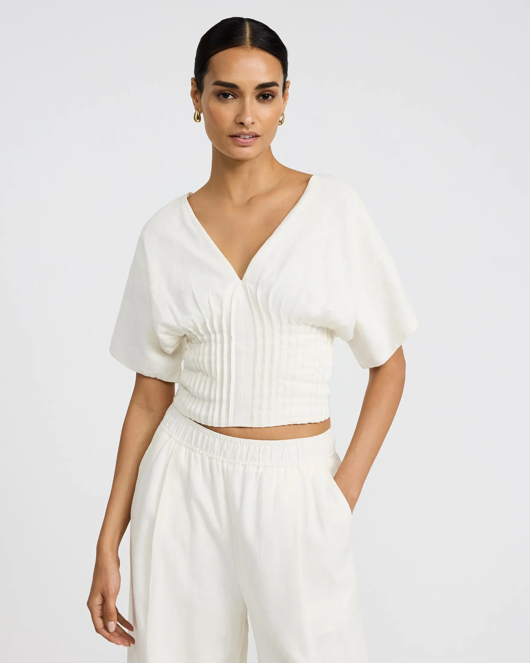 Express Summer-Blend Linen V-Neck Short Sleeve Pintuck Smocked Back Top, Shortsleeve, Blouse, Lightweight, Matching