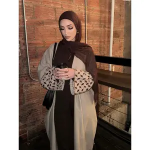 Women’s Embroidered Abaya, Modest Casual Long-Sleeve Abaya for Everyday Wear, Ladies Islamic Clothing for All Seasons, Abayas for Women