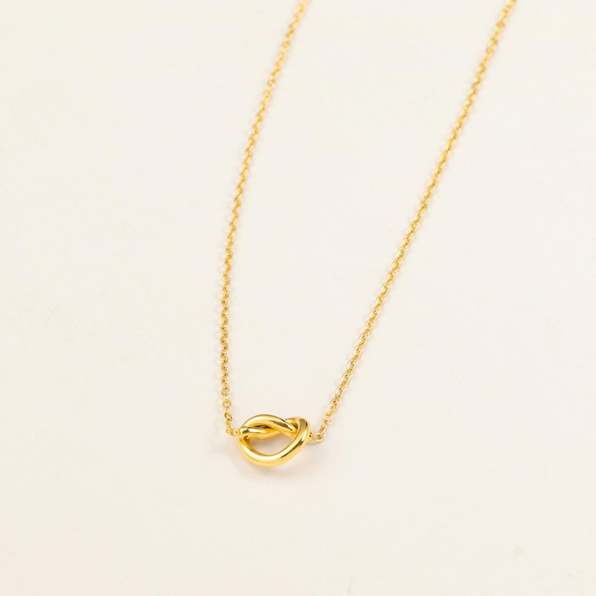 Elegant Love Knot Pendant Necklace for Women, Dainty Minimalist Statement Necklaces, Timeless Everyday Wear Jewelry, Perfect Gift for Her, Versatile Accessory for Party Daily Outfit, Premium Craftsmanship Design
