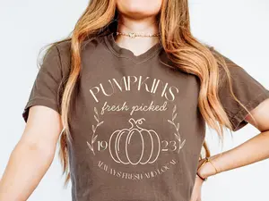 Fresh Picked Pumpkins Shirt, Fall Farm Life T-Shirt, Minimalist Autumn Tee, Comfort Colors, Simple Pumpkin Patch Tee, Cozy Fall Outfit Idea