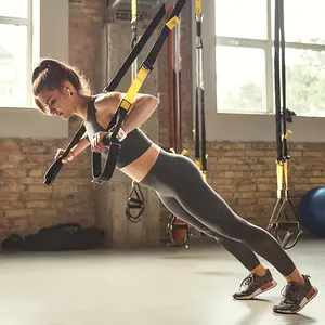 Training Suspension Trainer Kit - Full Body Workout - Durable Nylon Straps & Handles - For Fitness Enthusiasts & Athletes - Ideal for Home & Gym