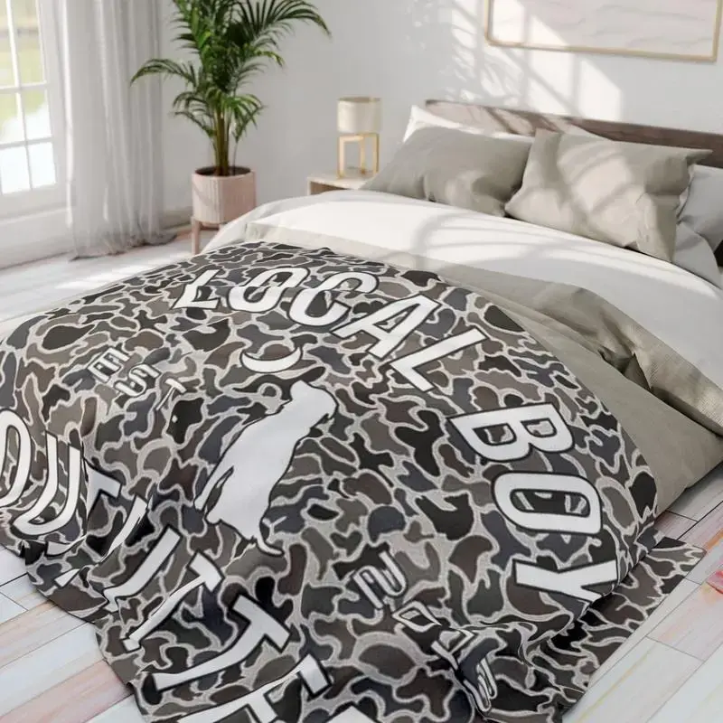 Camouflage Flannel Throw Blanket, Soft Warm Camo Print for Bedroom & Couch, Cozy Bed Sofa Blanket, Outdoor Cabin Room Decor, Lightweight Nap Throw, Birthday Holiday Gift for Hunters, Campers & Camo Lovers
