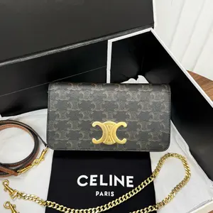 Pre-owned Celine Leather Shoulder Bags 7.8'' R14359 Shoulder Bag C6846628423 0520 T1 Qiqi