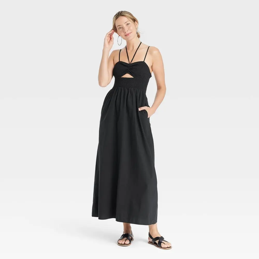 Universal Thread Women's Smocked Cut-Out Maxi Dress Casual Sundress Backless Halter Neckline Sleeveless 100% Cotton with Adjustable Spaghetti Straps & Side Pockets - TikTok Shop Universal Thread Women's Smocked Cut-Out Maxi Dress Casual Sundress Backless Halter Neckline Sleeveless 100% Cotton with Adjustable Spaghetti Straps & Side Pockets - TikTok Shop