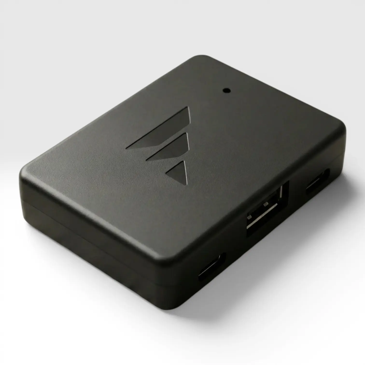Ferrum One – 8K HID Input Passthrough Device