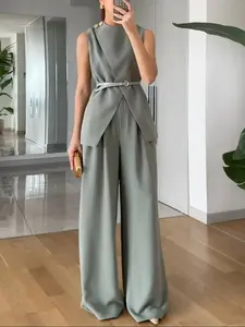 Elegant effortless outfit