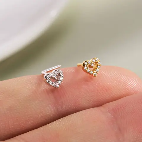 Oufer 20G Clear CZ Heart L-Shaped Nose Stud Cubic Zirconia Jewelry for Women's Elegant Accessory