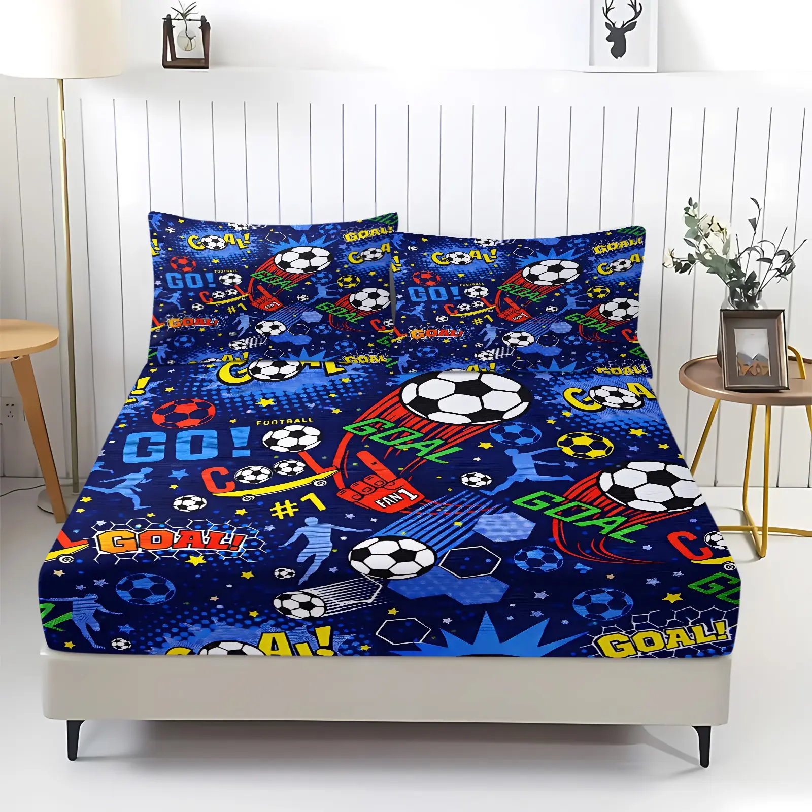3Pcs Football-Themed Artistic Print Fitted Sheet Set, With High Elasticity to Prevent Deformation After Long-Term Use, Comfortable and Breathable, Suitable for All Seasons, A Complete Sports-Style Bedding Set for Teenagers' Bedrooms and Dormitories.