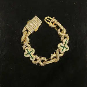 M2-9257 Spiked Cross Curb Chain, All-Over Shine, Edgy Hip Hop Style, Statement Piece for Rappers & Night Out Looks summerwins