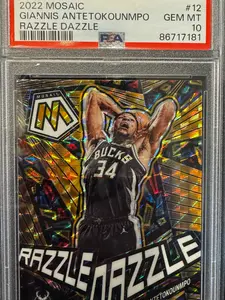 2022 Mosaic Giannis Antetokounmpo Gem Mint 10 - Trading Card