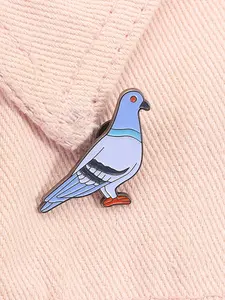 Cute Pigeon Design Brooch, Fashion Alloy Brooch Pin Badge for Daily Clothing Decor, Trendy All-match & Exquisite Brooch for Birthday Gift