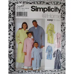 Simplicity 0637 Unisex, Child's, Teens & Adults Robe & Belt Pattern NEW