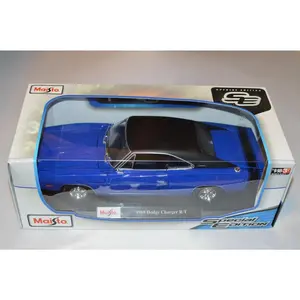 Maisto 1:18 Diecast Special Edition 1969 Dodge Charger RT