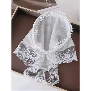 Women’s Lace Hair Scarf Headband, Garden Style Triangle Headscarf, Soft Lightweight Hair Wrap for Beach Vacation Photos, Elegant Casual All-Season Hair Accessory for Daily Wear Travel Use