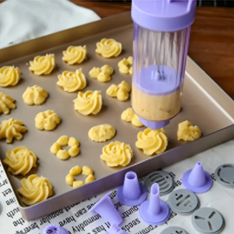 Cookie Press With Decorating Tips, Cookie Press For Baking, Plastic Cookie Press Gun Kit, Baking Tools, Baking Utensils Supplies, Kitchen Gadgets, Kitchen Accessories, Home Kitchen Items