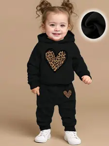 Spring Autumn Kids Heart Print Fleece Long Sleeve Sweatshirt and Pants Set, Casual Two-Piece for Girls, Comfortable and Stylish, Baby Clothes Girl