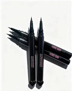 Professional makeup product - Waterproof liquid eyeliner - Black color, vegan formula