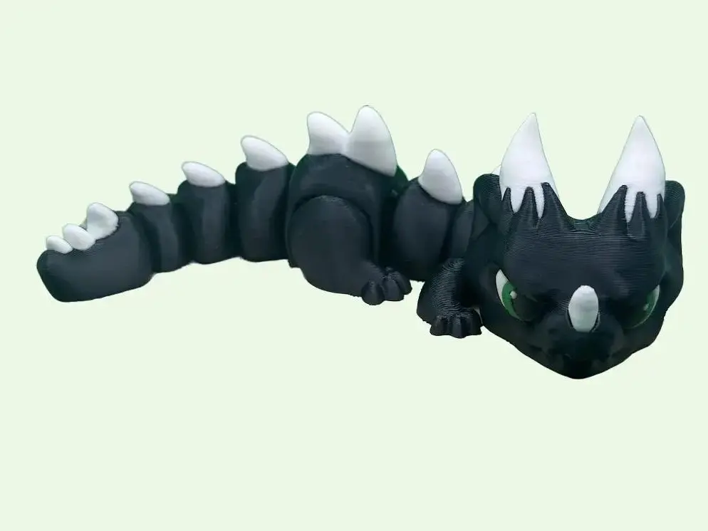 3D Printed Grumpy Articulated Dragon Plastic Fidget Toy - Poseable Desk Pet, Mythical Creature Gift, Lightweight Multicolor Movable Black Stress Relief Statue with Decorative Ornaments