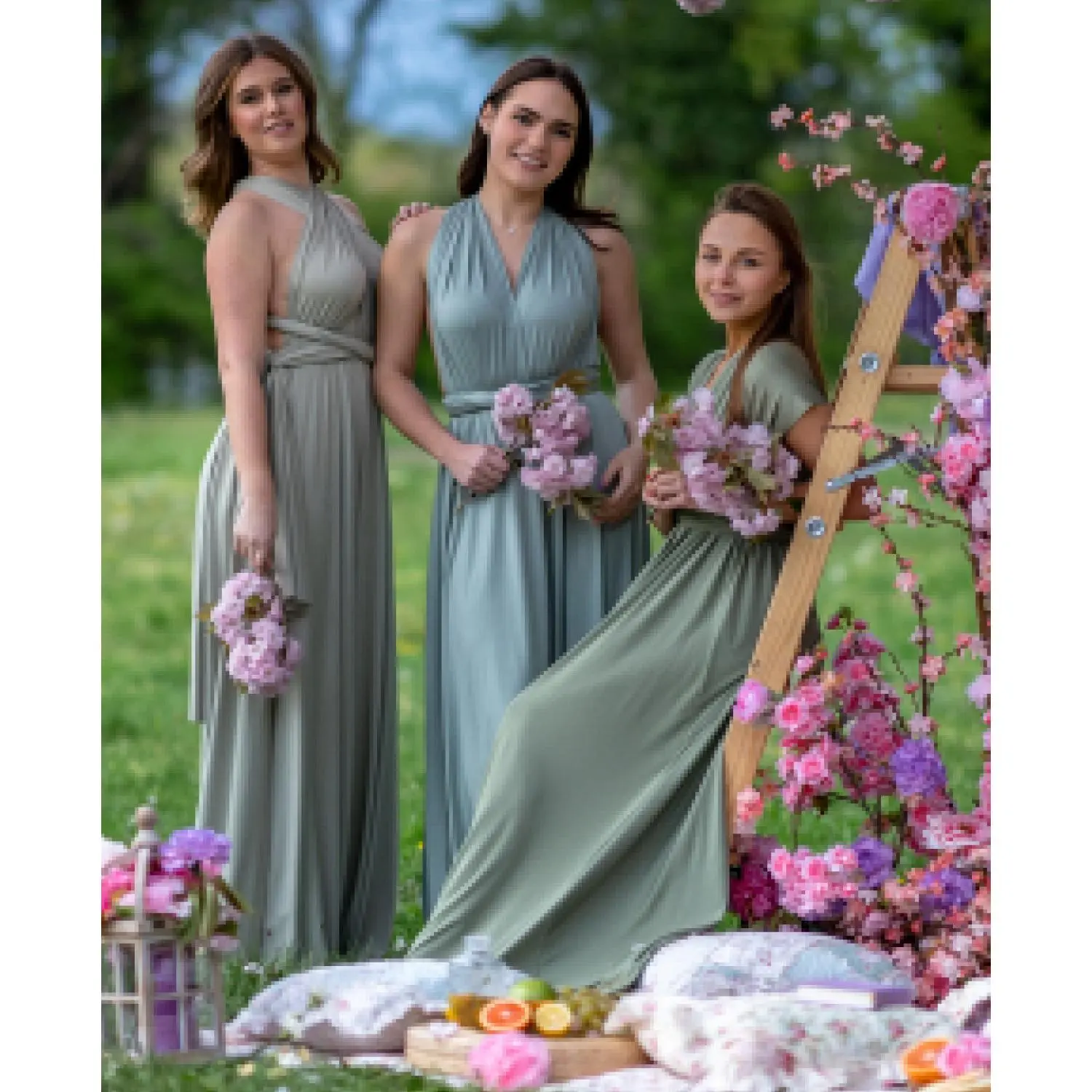 Taniri Infinity Dress for Women, 30 Ways to Wear Adjustable Maxi Bridesmaid  Dress, Formal Bridal Elegance, Basic Minimalist Sleeveless Convertible Gown  with Free Tube Top, Machine Washable Spandex Blend Womenswear - TikTok Shop