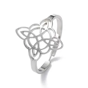 Female ring Nudo de bruja