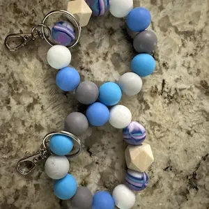 Purple/blue Slicone wristlet keychain
