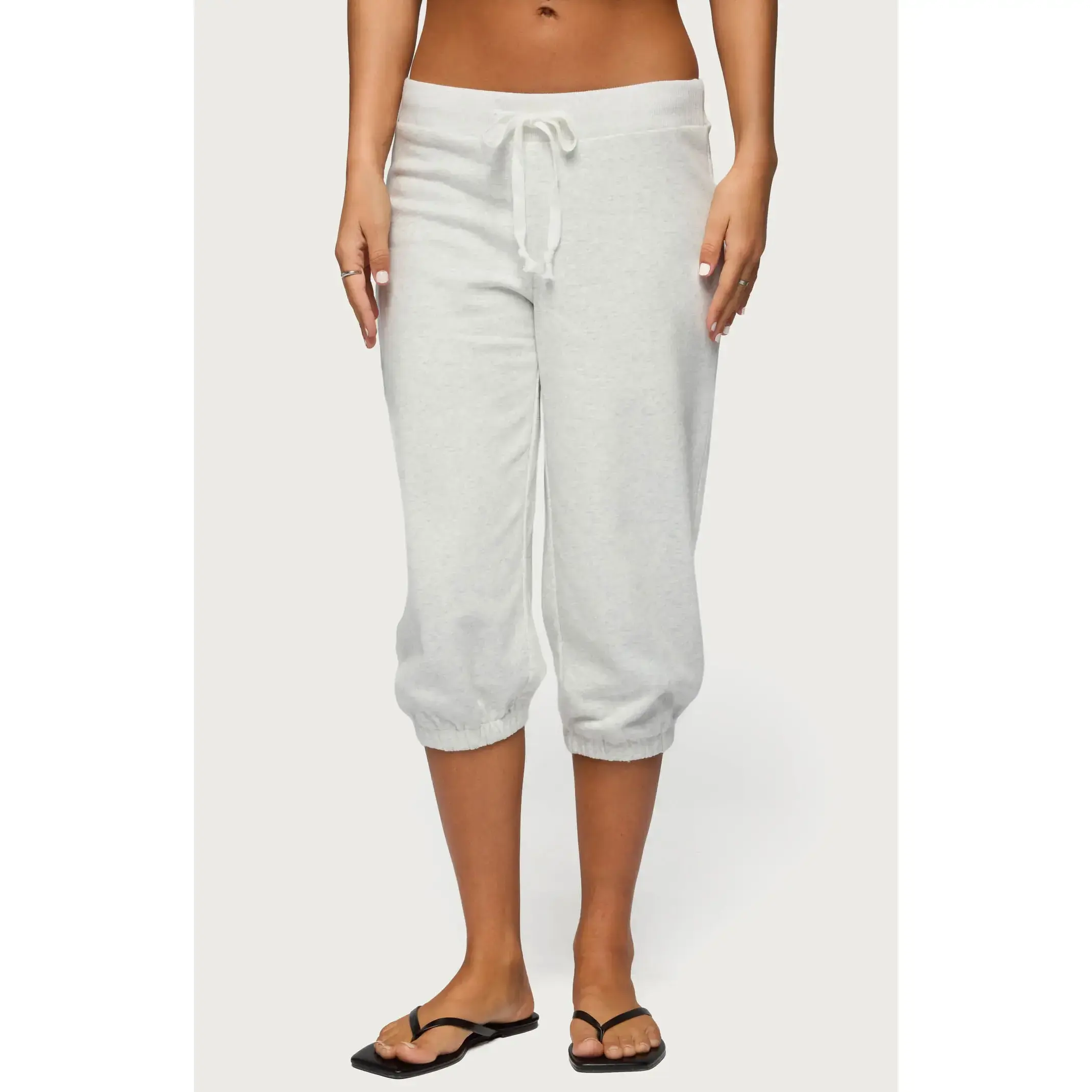 Edikted Women's Deana Capri Sweatpants