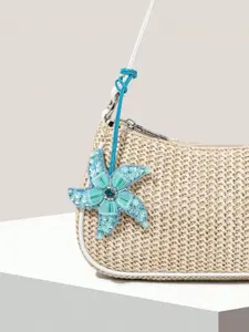 Ocean-style beaded starfish keychain pendant, blue starfish ribbon lanyard inlaid with diamond three-dimensional bag keychain, niche simple handmade creative fashion exquisite versatile keychain pendant, Bag Charm Keychain