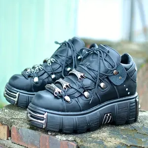 Chunky Heel Platform Metal Decoration Women Sneakers, Fashion Retro Punk Combat Shoes, Runway Large Size Casual Trainers, Black Rock Gothic Shoes Girl Training