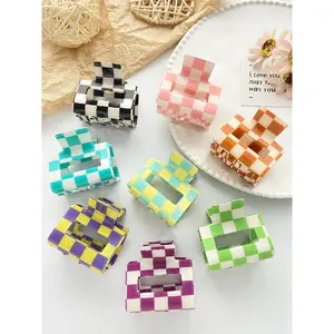 Plaid Pattern Mini Hair Claws, Casual Versatile Hair Accessories for Women, Minimalist Headwear Suitable for Thick Hair, Super Cute Clips