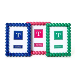 Hobnail Frame