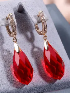 Retro water drop earrings for women & girls stylish synthetic crystal Perfect for wearing on special occasions like weddings or holidays, especially for women Tear drop earring