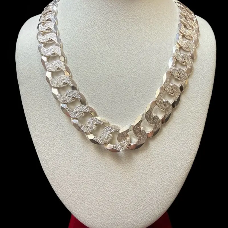 Ali Jewelers Unisex Silver Cuban Link Necklace - Diamond-Cut, Plain-Cut Styles, Chunky Silver, Faceted Diamond, High-End Fashion, Base Chain Costume Jewelry Accessory, Chunky Silver Necklaces
