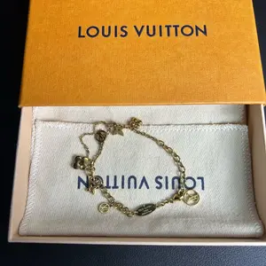 Pre-owned Louis Vuitton Petit Louis Bracelet LDZ0049