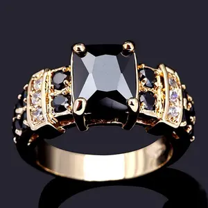 1pc fashion Business Gold Color Alloy Inlaid Imitation Zircon Decorative Ring Suitable for Men Daily Wear