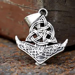 2025 New Arrival 316L Stainless Steel Double Raven Head Pendant Viking Celtic Knot Pendant Animal Special Design Jewelry