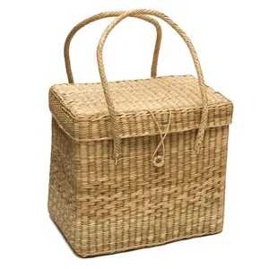 Mini Picnic Basket in Natural
