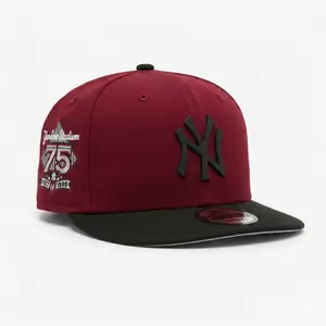 New Era 9FIFTY New York Yankees Burgundy & Black Snapback Cap – Matte Black NY Logo, 75th Anniversary Side Patch Flat Brim Hat