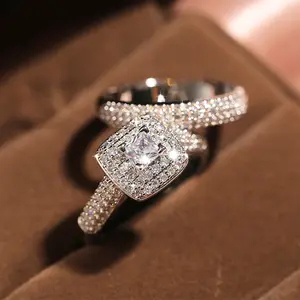 Shiny Full Gemstone Ring 18K Gold 2PCS Square Cut Cubic Zirconia Promise Rings Set CZ Diamond Multi Row Ring Eternity Engagement Wedding Band Ring Sets
