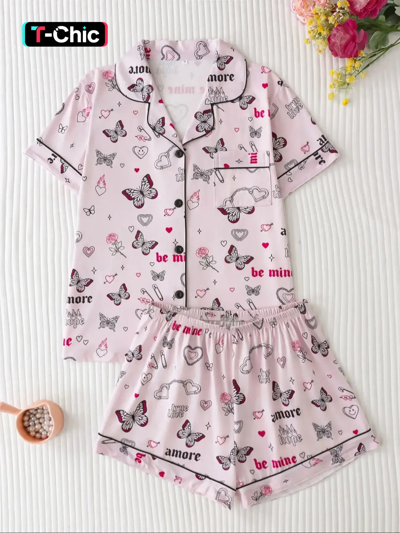 Women's Valentine Love Heart Butterfly Print Pajama Set, Elegant Fitted Short Sleeve Top & Comfortable Shorts, All Seasons Sleepwear