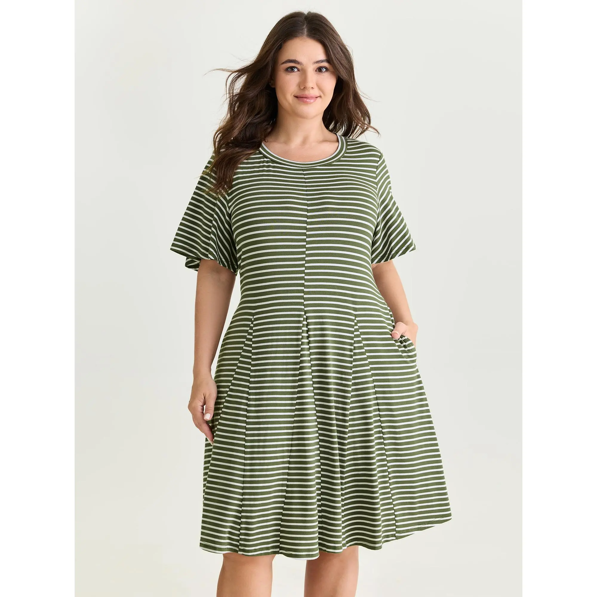 BloomChic Women's Plus Size Casual Striped Fit-and-Flare Dress, a Knee-Length Style with Short Sleeves and Pockets in a Rayon Spandex Blend, Shortsleeve