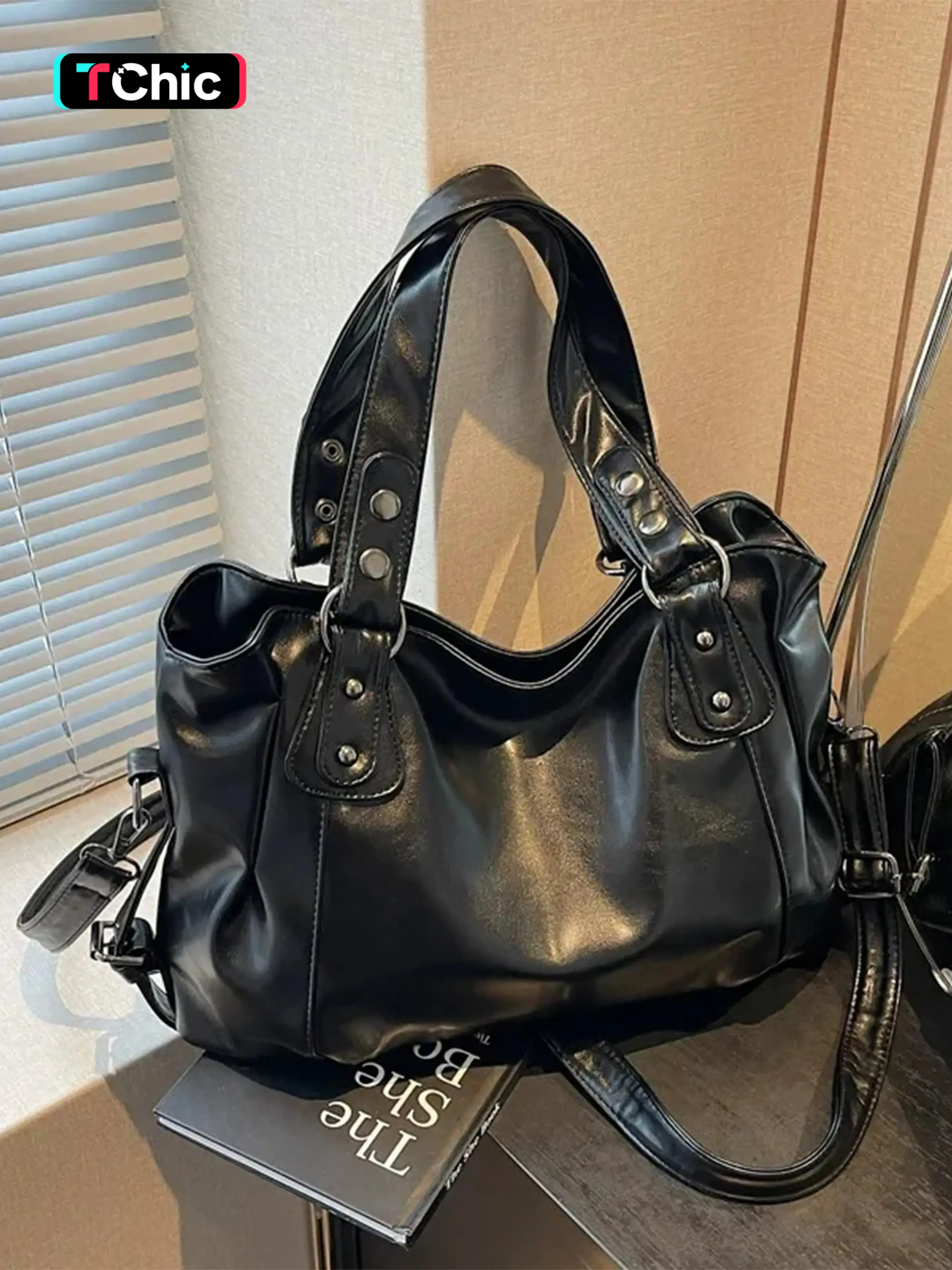Vintage Women's Handbag, Hobo Shoulder Bag, Hobo Purse, Motorcycle Style Design, Large Capacity Soft Tote Bag, Aesthetic Shoulder Handbag, Suitable for Parties and Daily Use, Everyday Shoulder Bag