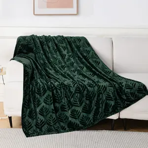 Leaves Pattern Fleece Blanket, 1 Count Soft Comfortable Warm Nap Throw Blanket, Air-conditioned Room Blanket for Home Dormitory Travel Camping Office