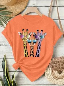 Spring Summer Cartoon Giraffe Sunglasses Print T-Shirt, Fashion Comfortable Casual Tee, Trendy Graphic Women's Top, Breathable and Versatile
