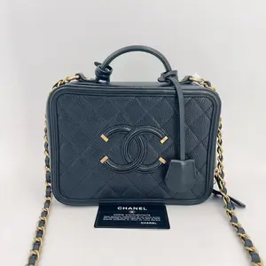 Pre-owned CHANEL leather Crossbody Bags Filigree Vanity Case Quilted Caviar Large