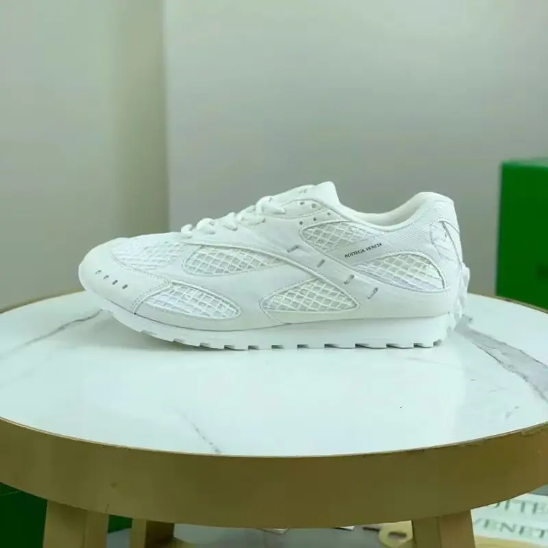 White color has a strong reaction
