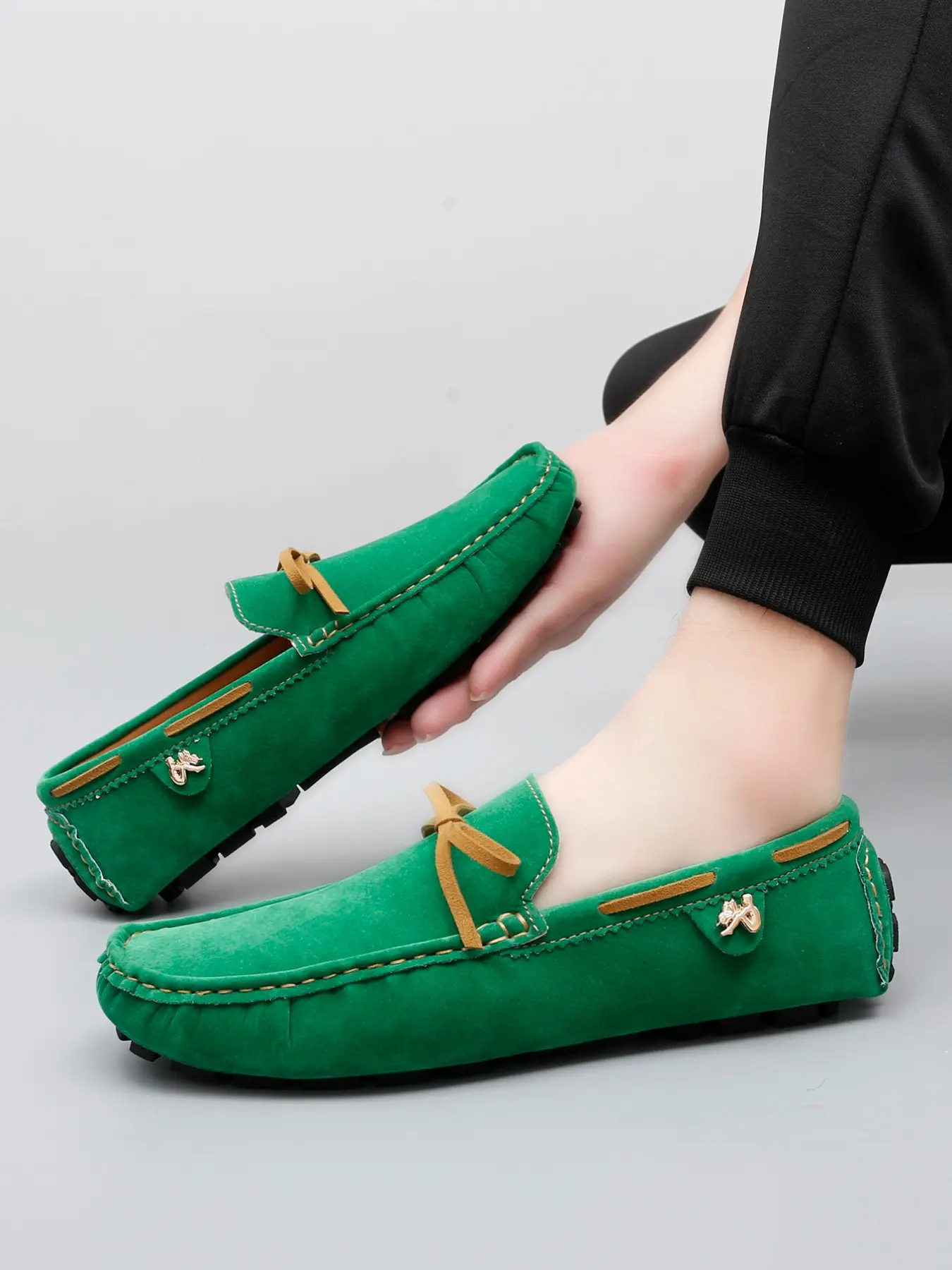 Unisex Velvet Driving Bowknot Design Loafers, 8 Colors Available, Bow Detail, Anti-Slip Sole, Comfortable Lightweight Shoes for Daily Commute & Casual
