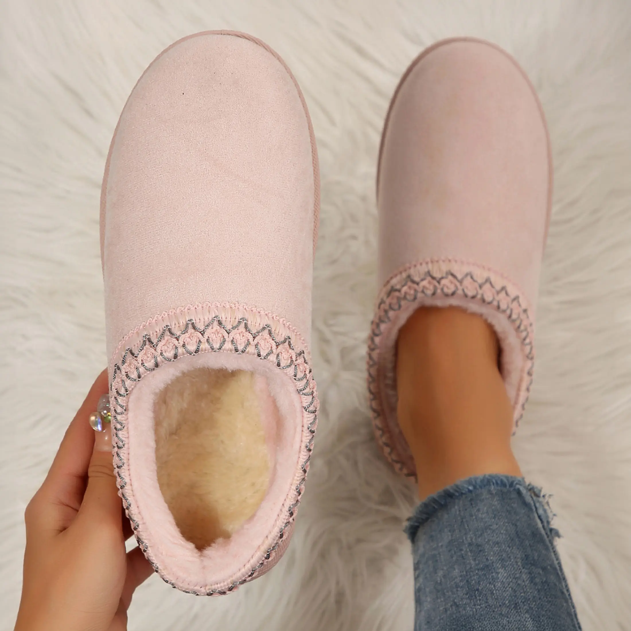 Women's Stylish Embroidered Suede Slippers Winter Mini Snow Boots Plush-Lined Comfortable Indoor Outdoor Shoes Platform Footwear