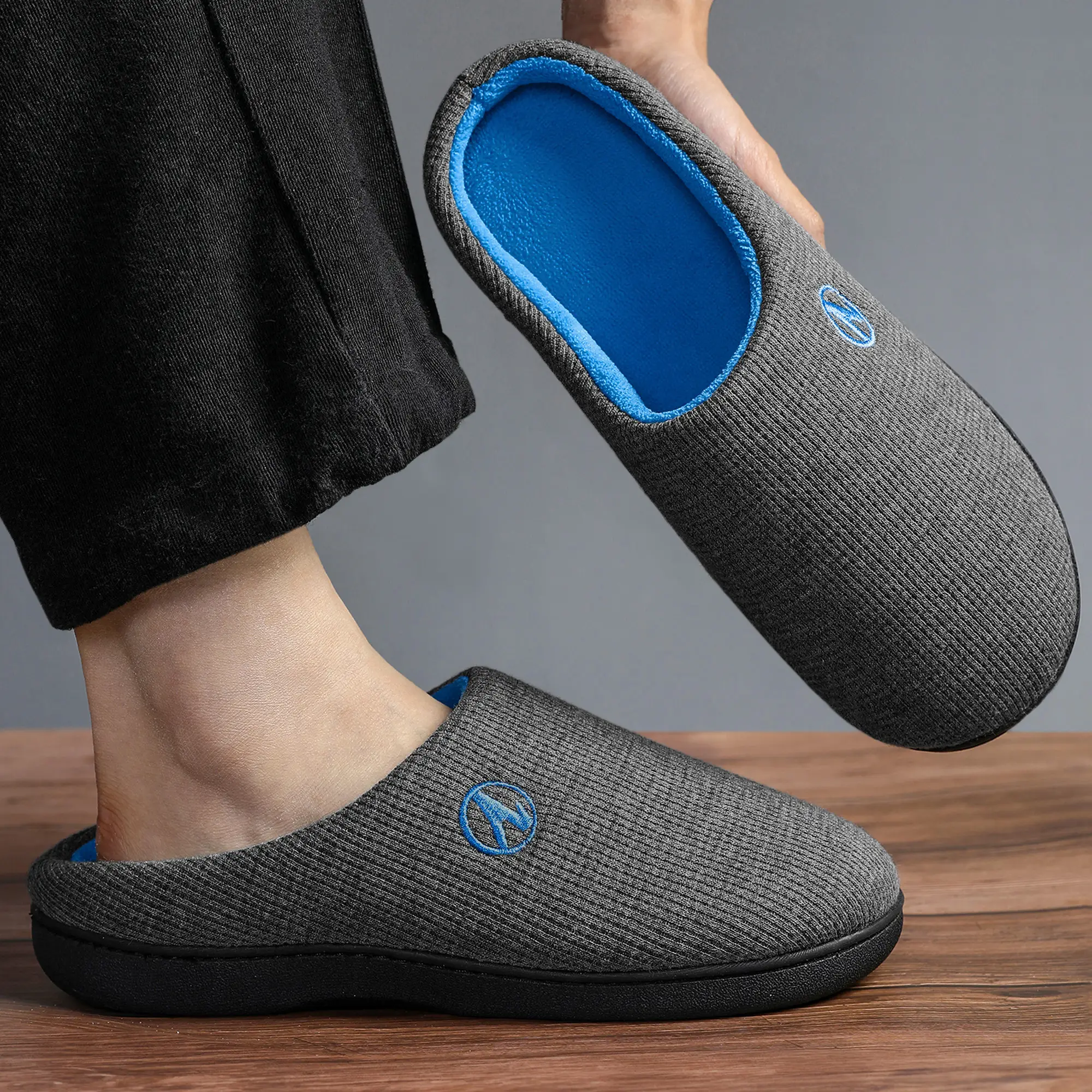 Memory Foam Slippers Unisex Non-Slip Washable Indoor Outdoor Comfortable Breathable Waffle Knit Upper Secure Fit Sturdy Rubber Sole Ideal for Walking