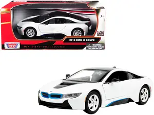 2018 BMW i8 Coupe Metallic White with Black Top 1/24 Diecast Model Car by Motormax