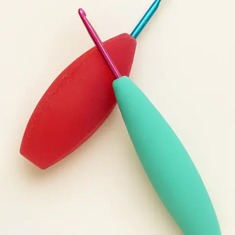 Crochet Hook Handle Ergonomic Crochet Hook For Arthritis Interchangeable Silicone Grip Crochet Hook Handle LARGER GRIP